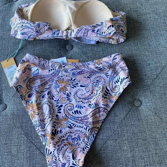 New Double Ruffle Bandeau and High Waist Bottoms Bikini - Kona Sol Small - Picture 2 of 9